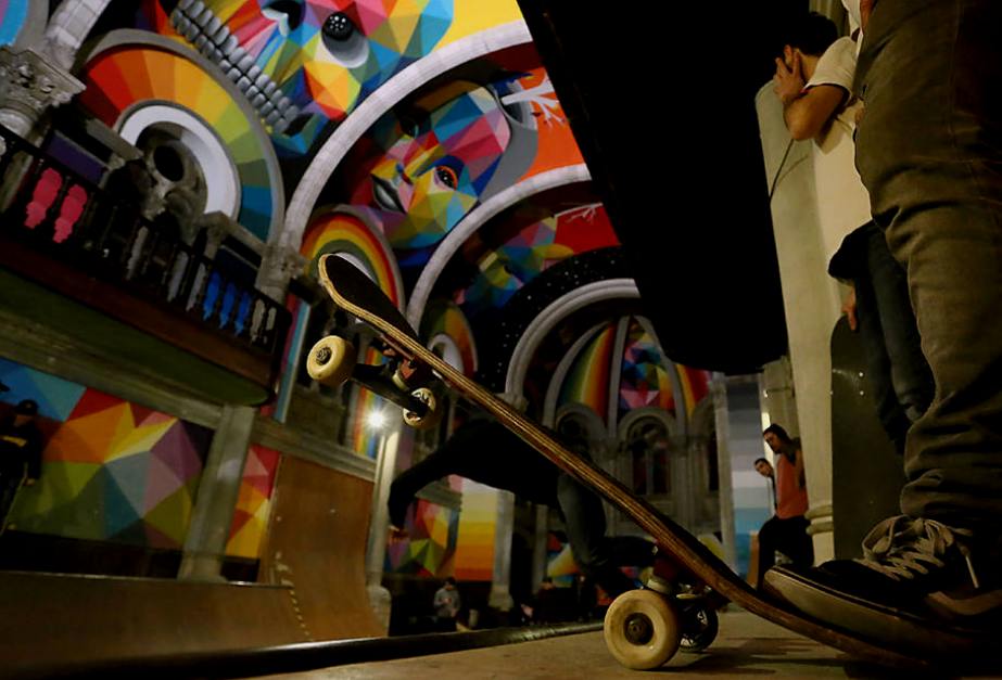 Spagna, Chiesa "abbandonata" diventata "conca skate"