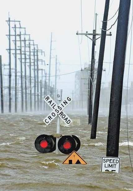 New Orleans (USA) sotto l'uragano Gustav; fonte Morton