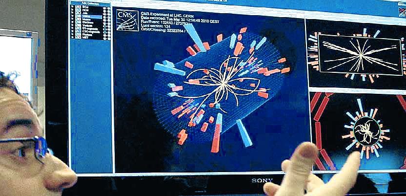 Collisione di particelle sub-atomiche con l'LHC (large handron collider) del Cern (Centro europeo di ricerca nucleare) di Ginevra; fonte Balibouse