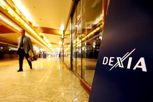 Dexia, la maggior banca franco-belga-lussemburghese, fallita per la seconda volta...
