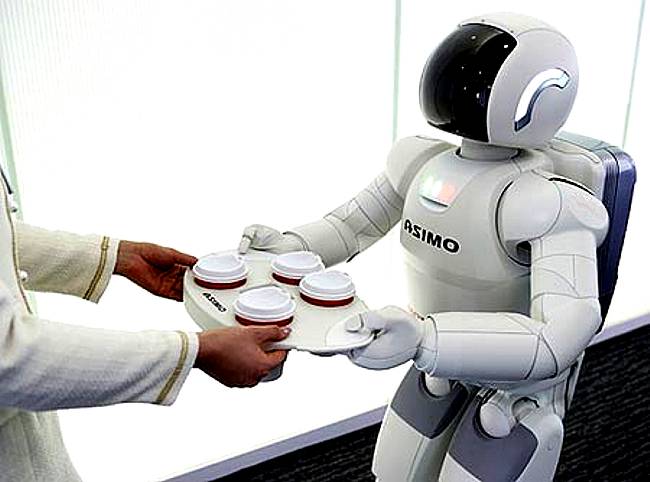 Asimo, il robot-umanoide giapponese, pronto a lavorare in zone radioattive