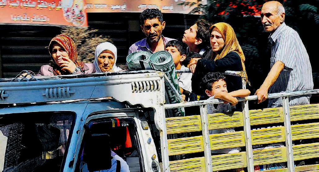 Famiglia scappa dalla sua citt di Aleppo (Siria) a causa della guerra civile e del terrorismo di Al Qaeda contro gli arabi cristiani; fonte Kilic