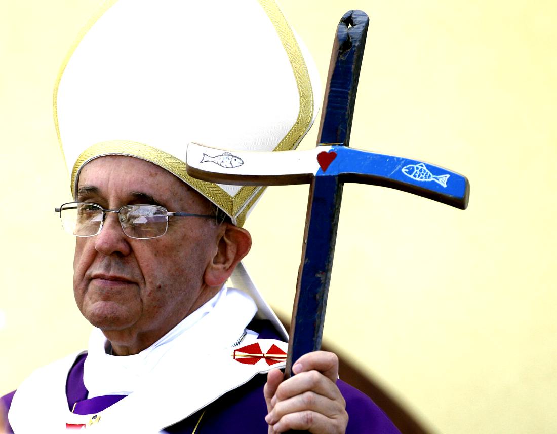 Papa Francesco a Lampedusa; fonte Servizio Fotografico Vaticano