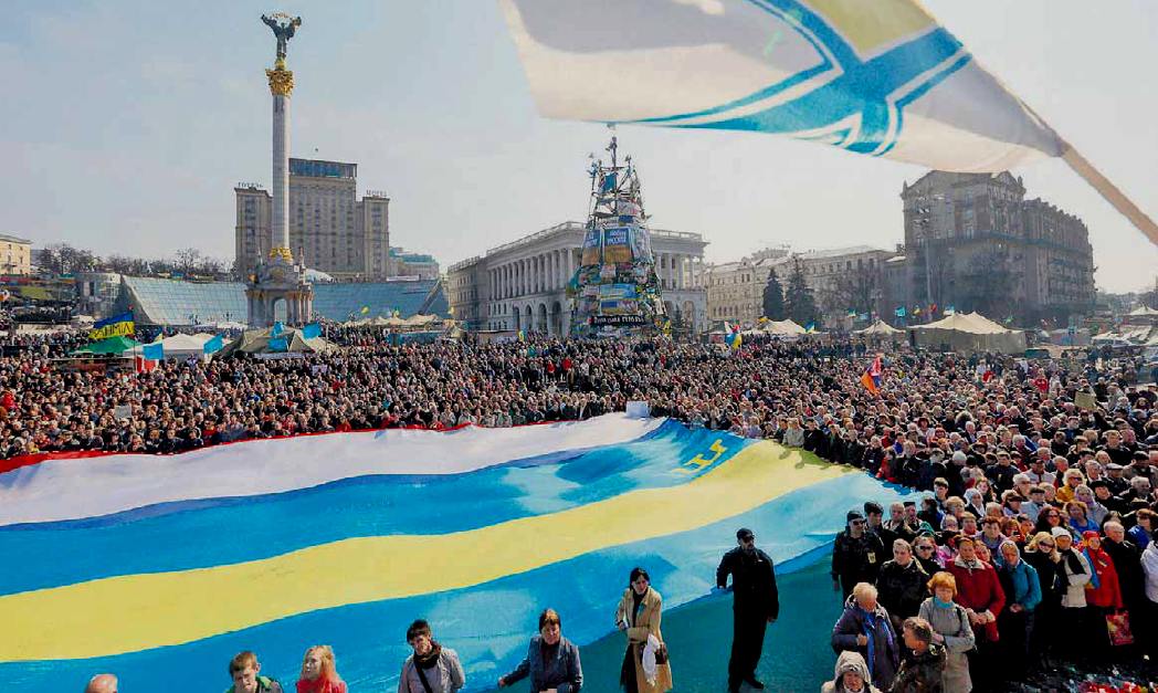Kiev (Ucraina), Piazza Indipendenza, manifestazione di protesta contro l'annessione della Crimea alla Russia; fonte Dolzhenko