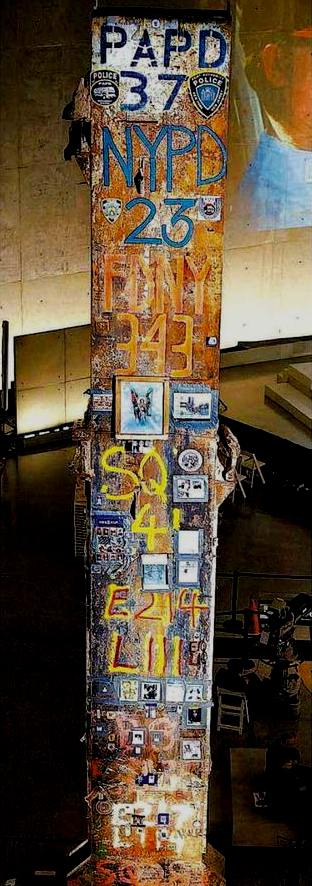 colonna (estratta dalle rovine dell'attentato alle torri gemelle di New York dell'11 settembre 2001)  esposta nel "Memoriale 11 settembre" che aprir a giorni; fonte Platt