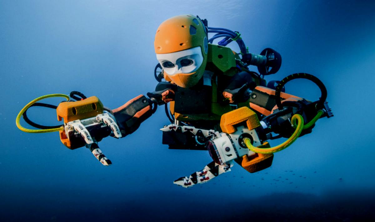 umanoide OceanOne subaqueo per esplorazioni sicure (interattive)