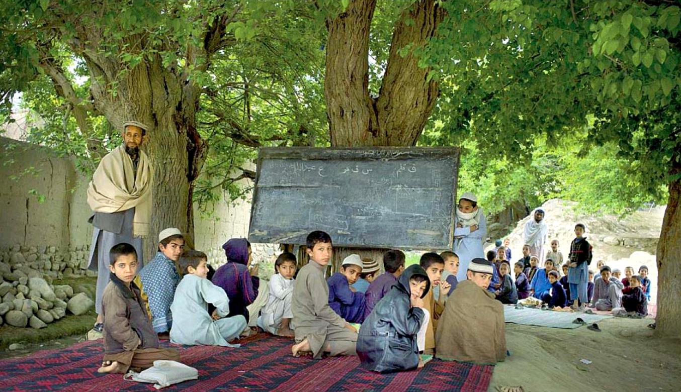 Afghanistan, scuola e formazione nelle trib anche per "difendersi" dall'invasione dell'Isis; fonte Getty