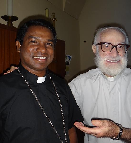 Mons. Sebastian e Padre Salvatore alla Montagna Spaccata (2 settembre 2012)